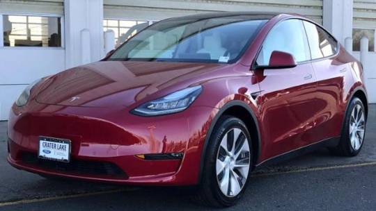 2020 Tesla Model Y 5YJYGDEE6LF051633