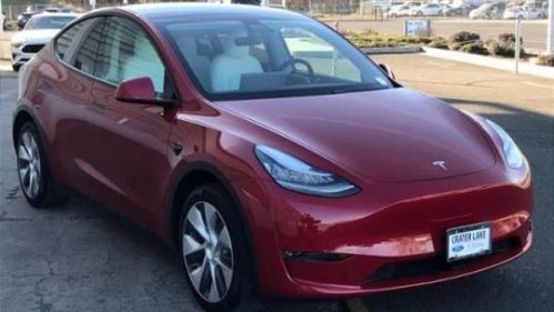 2020 Tesla Model Y 5YJYGDEE6LF051633