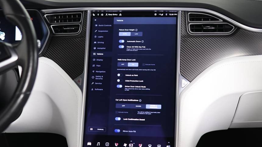 2018 Tesla Model X 5YJXCDE24JF089369