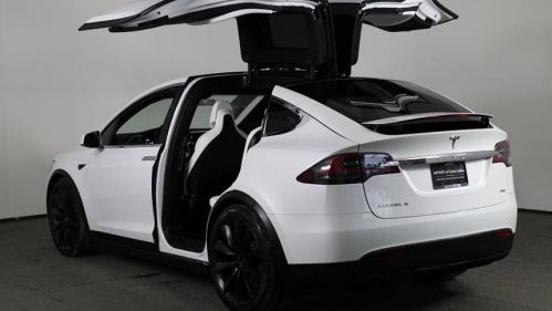 2018 Tesla Model X 5YJXCDE24JF089369