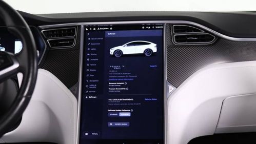 2018 Tesla Model X 5YJXCDE24JF089369