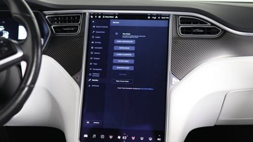 2018 Tesla Model X 5YJXCDE24JF089369