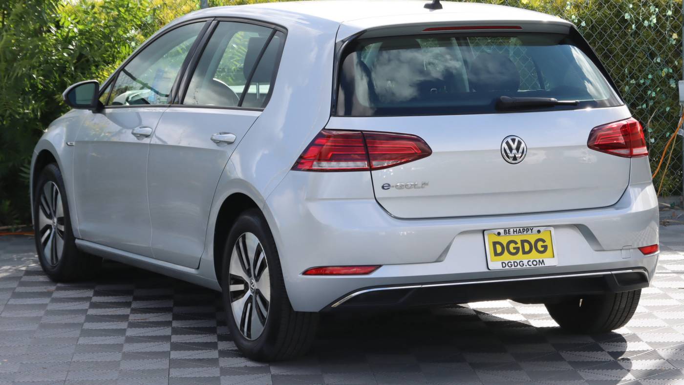 2019 Volkswagen e-Golf WVWKR7AU1KW909535