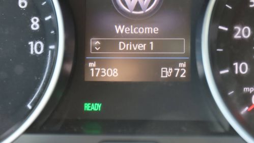 2019 Volkswagen e-Golf WVWKR7AU1KW909535