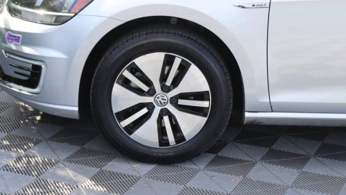 2019 Volkswagen e-Golf WVWKR7AU1KW909535