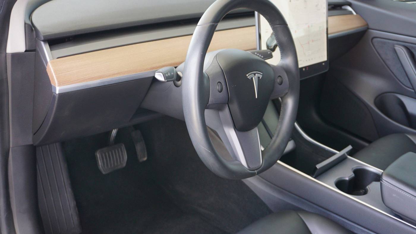 2019 Tesla Model 3 5YJ3E1EB1KF386527