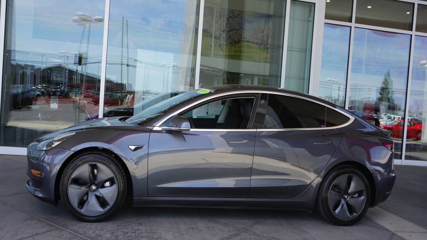 2019 Tesla Model 3 5YJ3E1EB1KF386527