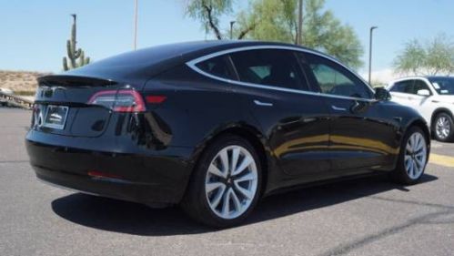 2018 Tesla Model 3 5YJ3E1EA9JF011930