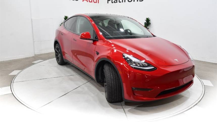 2021 Tesla Model Y 5YJYGDEE4MF243974