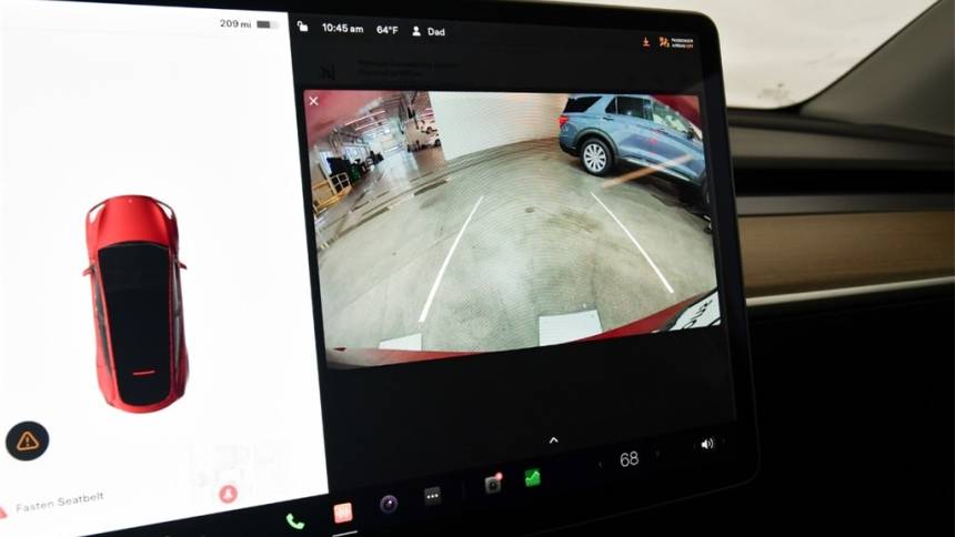 2021 Tesla Model Y 5YJYGDEE4MF243974