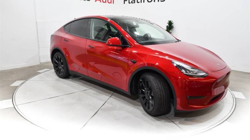 2021 Tesla Model Y 5YJYGDEE4MF243974