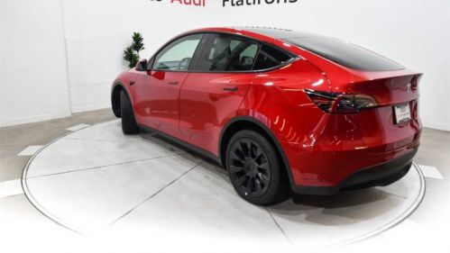 2021 Tesla Model Y 5YJYGDEE4MF243974
