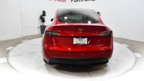 2021 Tesla Model Y 5YJYGDEE4MF243974