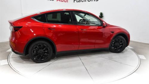 2021 Tesla Model Y 5YJYGDEE4MF243974