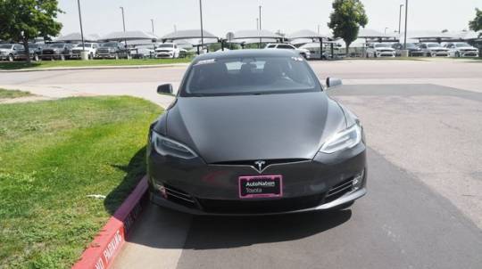 2019 Tesla Model S 5YJSA1E46KF330771