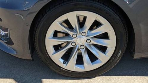2018 Tesla Model S 5YJSA1E26JF229968