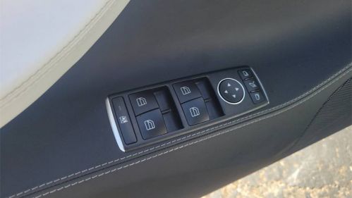 2019 Tesla Model S 5YJSA1E20KF309896