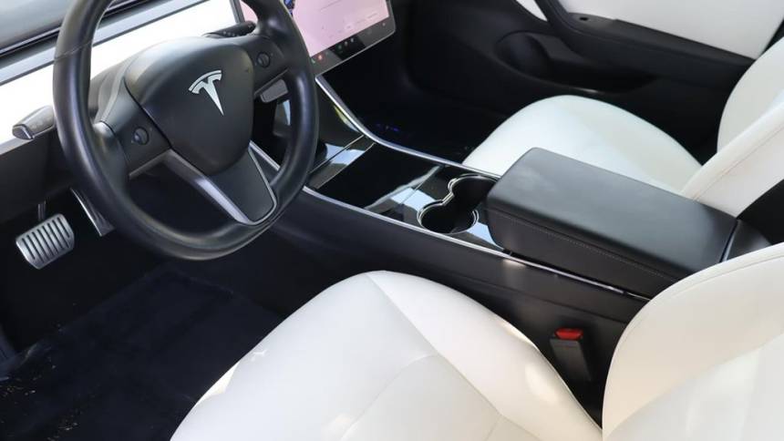 2018 Tesla Model 3 5YJ3E1EA1JF155827