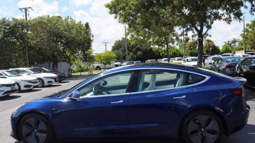 2018 Tesla Model 3 5YJ3E1EA1JF155827