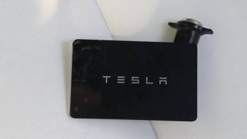 2018 Tesla Model 3 5YJ3E1EA1JF155827