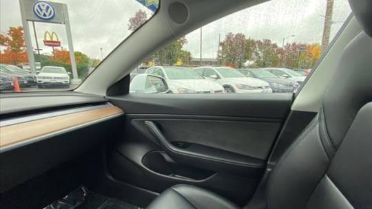 2018 Tesla Model 3 5YJ3E1EA3JF046866