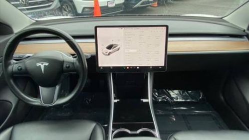 2018 Tesla Model 3 5YJ3E1EA3JF046866