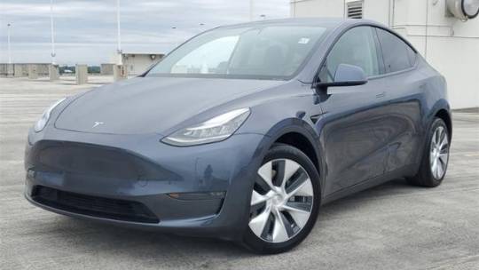 2020 Tesla Model Y 5YJYGDEE2LF043724