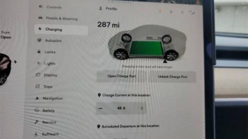 2020 Tesla Model Y 5YJYGDEE2LF043724