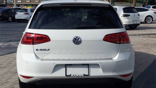 2016 Volkswagen e-Golf WVWPP7AU5GW915440