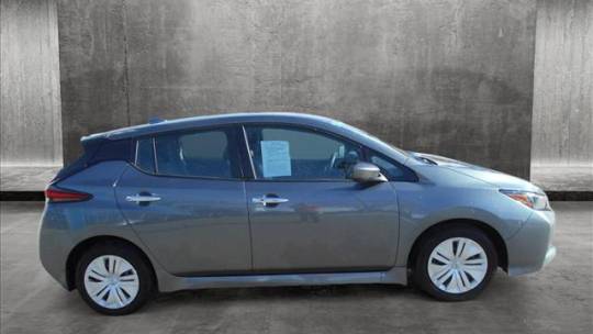 2022 Nissan LEAF 1N4AZ1BV8NC551250