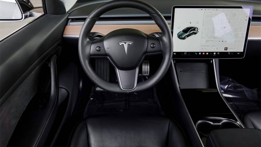 2019 Tesla Model 3 5YJ3E1EB1KF513874