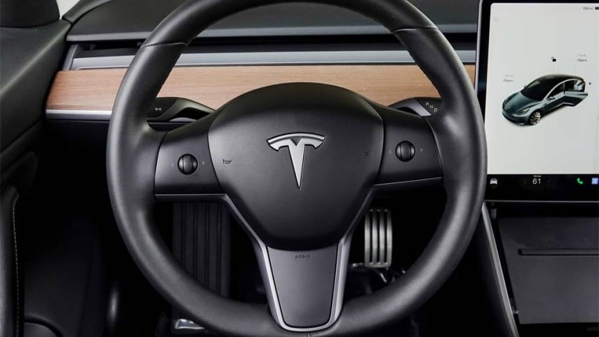 2019 Tesla Model 3 5YJ3E1EB1KF513874