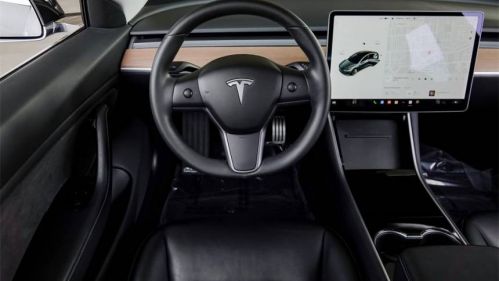 2019 Tesla Model 3 5YJ3E1EB1KF513874