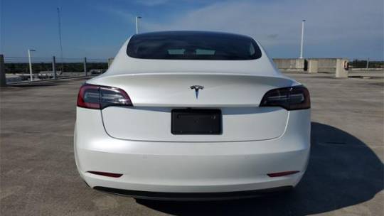 2019 Tesla Model 3 5YJ3E1EA9KF347272