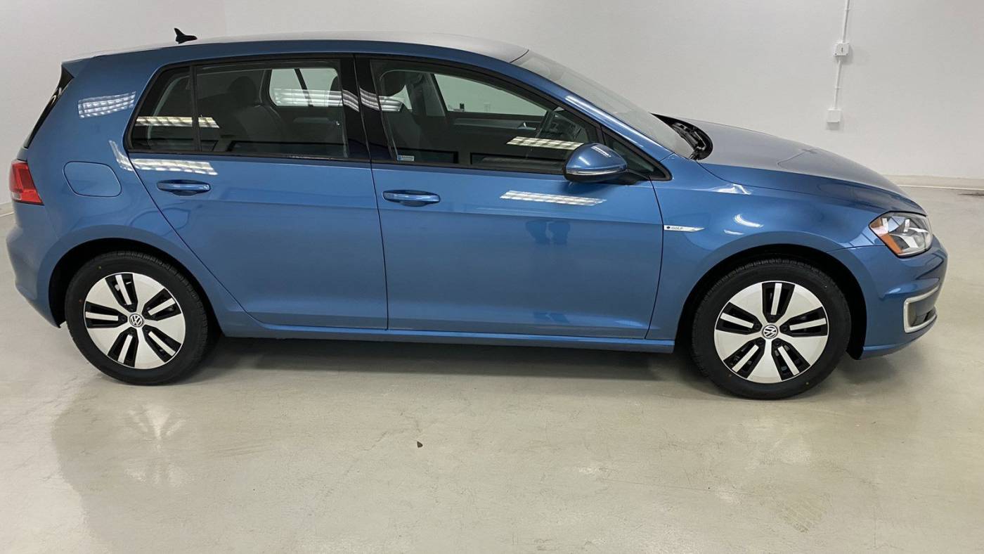 2016 Volkswagen e-Golf WVWKP7AU6GW916557