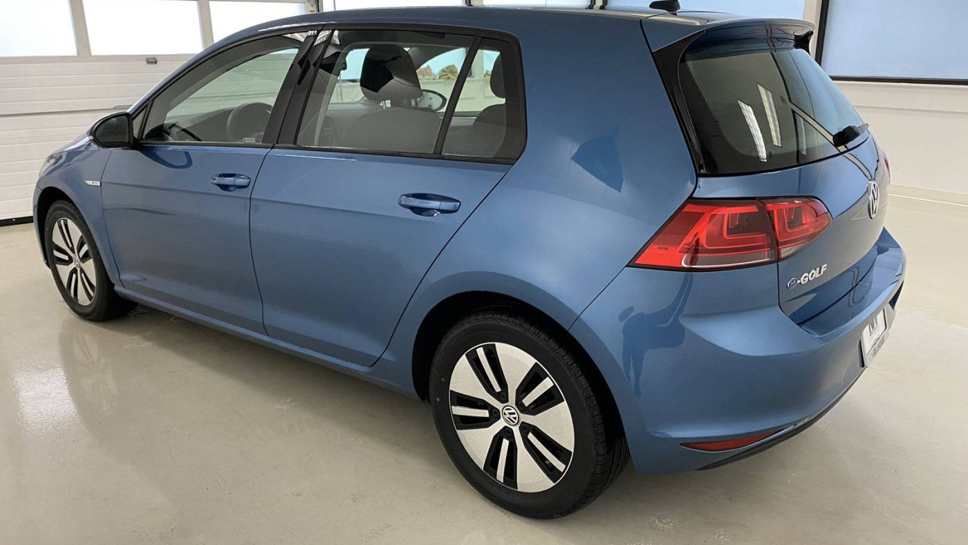 2016 Volkswagen e-Golf WVWKP7AU6GW916557