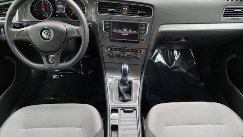 2016 Volkswagen e-Golf WVWKP7AU6GW916557