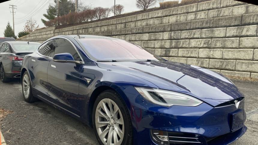 2017 Tesla Model S 5YJSA1E22HF214667