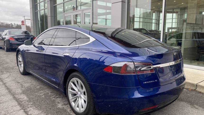 2017 Tesla Model S 5YJSA1E22HF214667