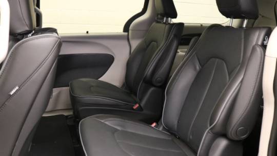 2020 Chrysler Pacifica 2C4RC1N7XLR235090