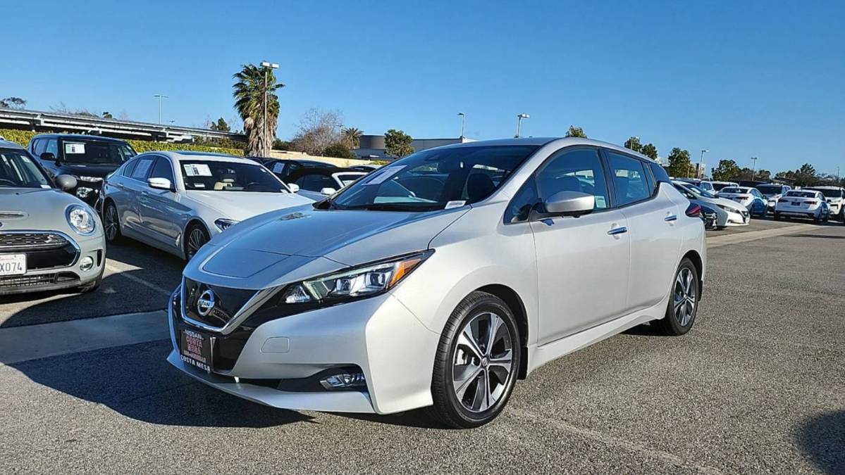 2021 Nissan LEAF 1N4AZ1CV3MC550827