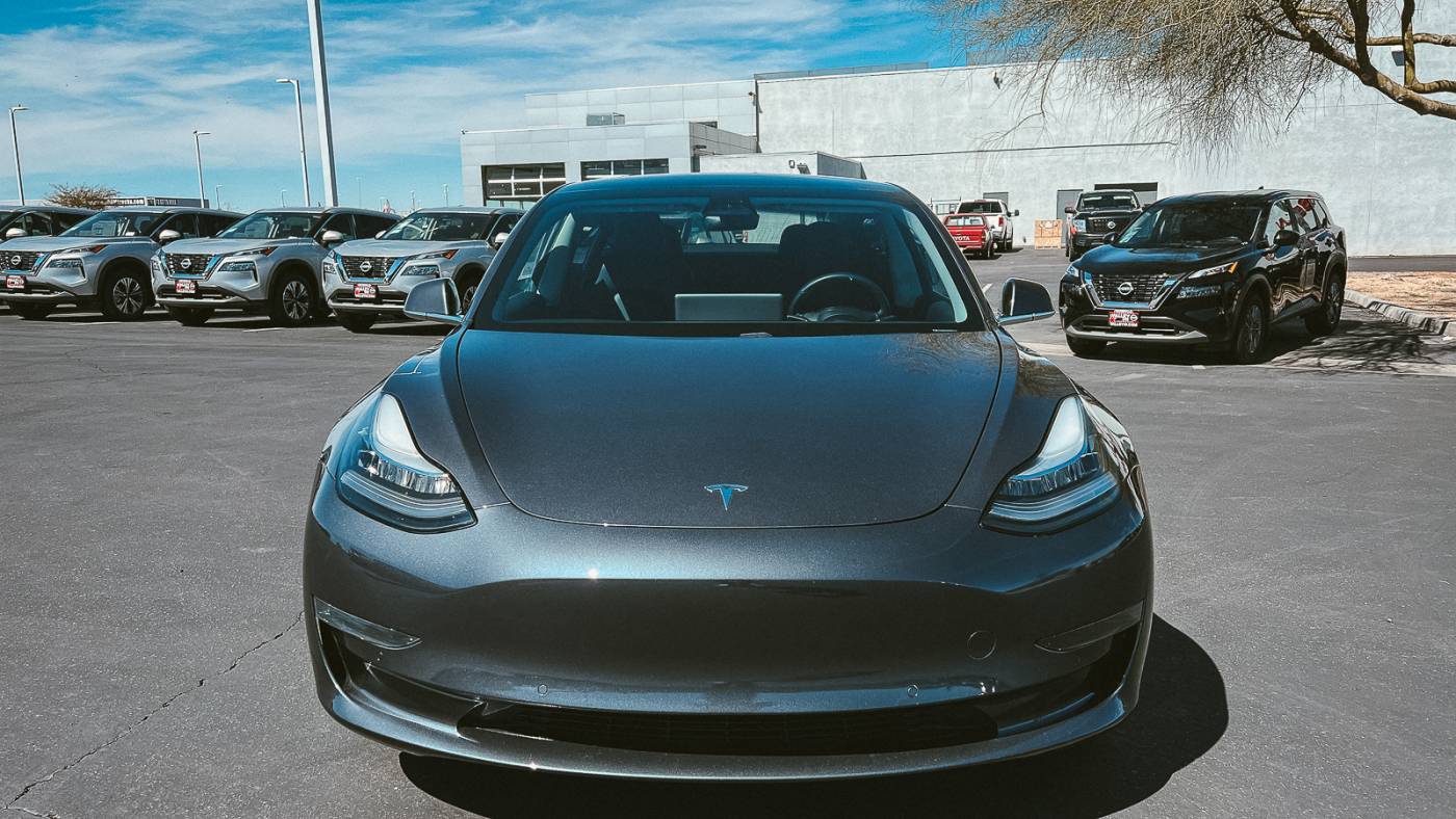 2020 Tesla Model 3 5YJ3E1EAXLF657951