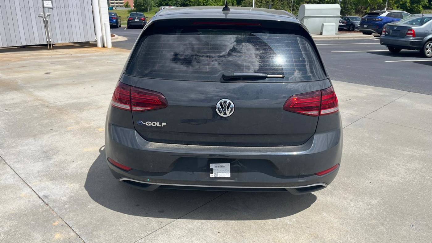 2019 Volkswagen e-Golf WVWKR7AU5KW918142
