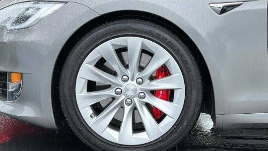 2017 Tesla Model S 5YJSA1E2XHF230406