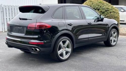 2016 Porsche Cayenne WP1AE2A20GLA64418