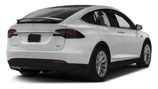 2016 Tesla Model X 5YJXCBE22GF013033