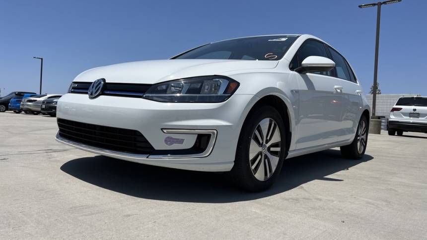 2017 Volkswagen e-Golf WVWKR7AU3HW953657