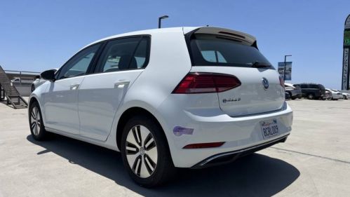 2017 Volkswagen e-Golf WVWKR7AU3HW953657