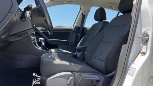 2017 Volkswagen e-Golf WVWKR7AU3HW953657