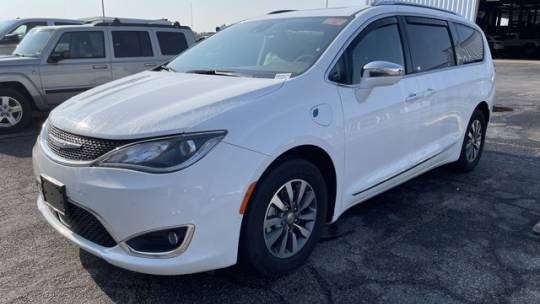 2020 Chrysler Pacifica 2C4RC1N76LR270550